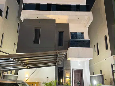 Brand New 4 Bedroom Self Compound, Private Cinema and Snooker Board