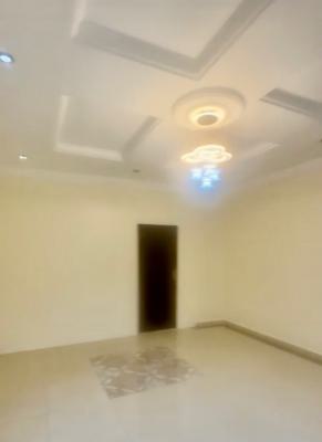 Spacious in a Good Estate, Vista View Estate, Lekki, Lagos, Mini Flat (room and Parlour) for Rent