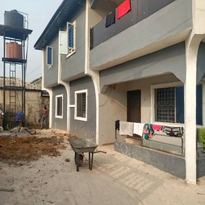 Upstairs Building of Six Two Bedroom Flats, Off Jakpa Road Effurun, Effurun, Uvwie, Delta, House for Sale