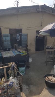 Demolishable Property on 745sqm, 2/4 Albert Street, Palmgrove, Shomolu, Lagos, Detached Bungalow for Sale