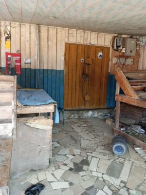 Spacious Shop with Big Roofed Setback Directly Facing The Road, Ado, Ajah, Lagos, Shop for Rent