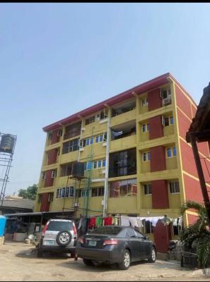 3bedroom Flat Apartment Available  at Iponri E, Surulere, Lagos, Flat / Apartment for Sale