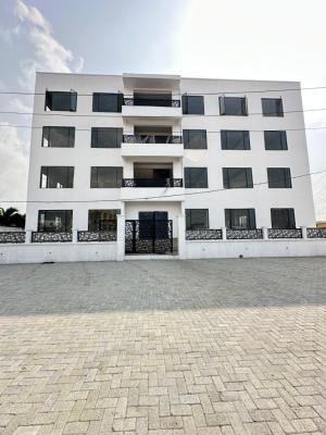 a Whole Complex Building in a Strategic Location Facing Lekki-epe Exps, Stra Location Facing Lekki-epe Expressway & a Direct Linked Road Ikate, Lekki, Lagos, House for Sale