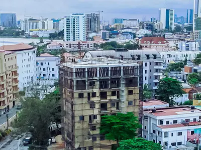 Luxury 3 Bedroom Apartment with Excellent Facilities — Victoria Island (VI), Lagos