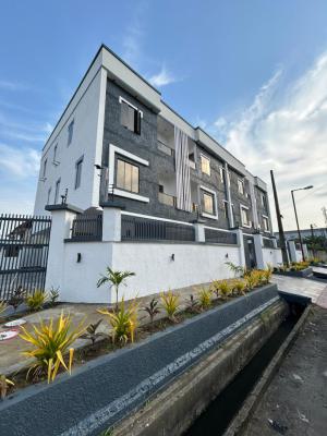 4 Bedroom Terrace Duplex with Self Compound, Lekki Phase 1, Lekki, Lagos, Terraced Duplex for Sale