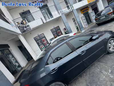 a Spacious Commercial Shop Facing Road, Idado, Idado, Lekki, Lagos, Shop for Rent