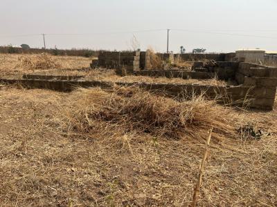 Plot with Structure, Agigaram Layout, Bwari, Abuja, Detached Bungalow for Sale