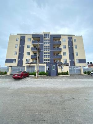 Unfurnished Serviced Luxury 3 Bedrooms Apartment Upstairs, Spar Road, Ikate, Lekki, Lagos, Flat / Apartment for Rent