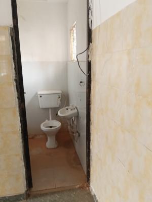 Ground Floor Spacious  Shop with Private Restroom, Dkk, Sangotedo, Ajah, Lagos, Shop for Rent