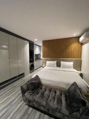 Advent Reign Studio Apartment, Onike, Yaba, Lagos, Flat / Apartment Short Let