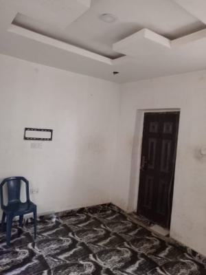 Spacious Mini Flat at Magodo Phase 1, Salako Street, Gra Phase 1, Magodo, Lagos, Mini Flat (room and Parlour) for Rent
