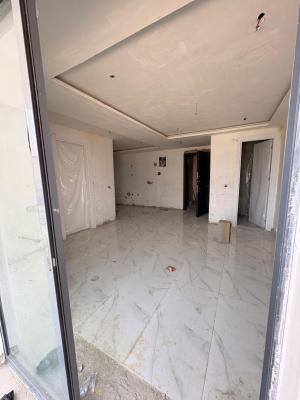 Spacious 2 Bedroom Apartment with Bq, Lekki Phase 1, Lekki Phase 1, Lekki, Lagos, Flat / Apartment for Sale