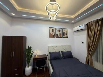 Cozy New Studio Apartment with Constant Power Supply, Yaba, Lagos, Flat / Apartment Short Let