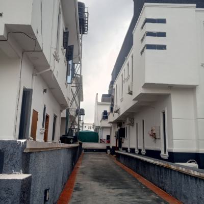 4 Bedroom Duplex with a Drive Way, Buena Vista Estate, Orchid, Lekki, Lagos, House for Sale