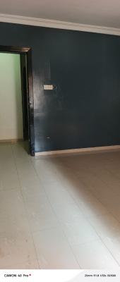 Service Single Room Selfcon in Phase 1, Layi Yusuf Street Off Admiralty Way, Lekki Phase 1, Lekki, Lagos, Self Contain (single Rooms) for Rent