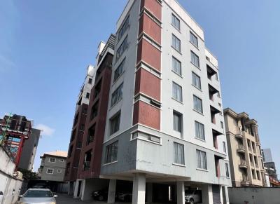 Serviced 3 Bedroom En-suite Flat with Fitted Kitchen Cabinets Only, Ai, Oniru, Victoria Island (vi), Lagos, Flat / Apartment for Rent