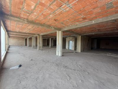 700sqm Shop / Office Space on The Second Floor in a Strategic Location, Wuse 2, Abuja, Shop for Rent