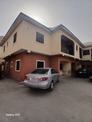 2 Bedrooms Flat, Phase 4 Tarred Access Road, Kubwa, Abuja, Flat / Apartment for Rent