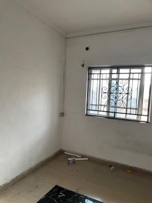 Clean Mini Flat Upstairs, Off Lawanson Road, Lawanson, Surulere, Lagos, Mini Flat (room and Parlour) for Rent