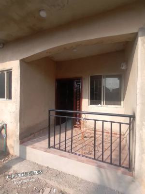 Mini Flat at Makogi, Magboro, Ogun, Mini Flat (room and Parlour) for Rent