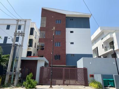 Well Maintained 2 Bedroom Flat at Oniru in a Well Serene En, Oniru, Victoria Island (vi), Lagos, Flat / Apartment for Rent