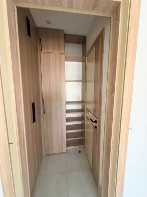 Brand New 4 Bedroom Maisonette with Bq, Lekki Phase 1, Lekki, Lagos, Flat / Apartment for Rent