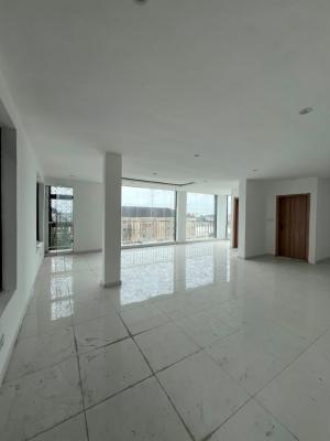 74sqm Shop / Office Space with 2 Personal Toilets, Lekki, Lagos, Office Space for Rent