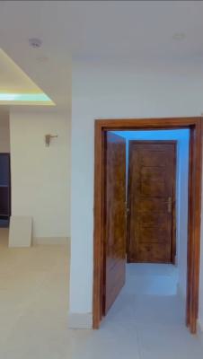 2 Bedrooms Ensuite Apartment, Palmspring Road/spar Road, Ikate Elegushi, Lekki, Lagos, Flat / Apartment for Rent