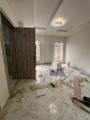 Master Bedroom with Balcony & Open-plan Kitchen (shared), Orchid Road, Lekki, Lagos, Self Contain (single Rooms) for Rent