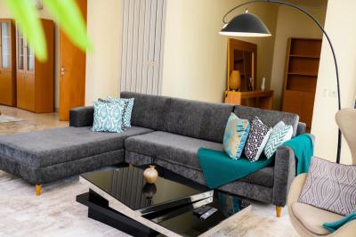 Nicely Furnished 3 Bedroom Apartment, Ikoyi, Lagos, Flat / Apartment Short Let