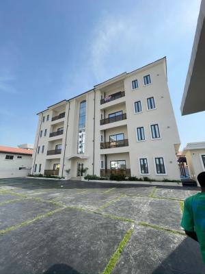 Luxury Built 3 Bedroom Apartment, Lekki Phase 1, Lekki, Lagos, Flat / Apartment for Rent