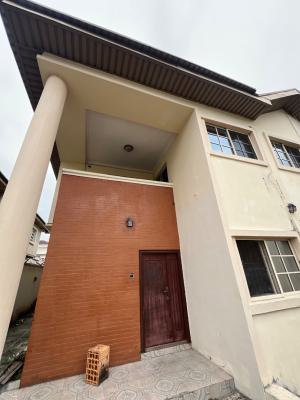 Very Spacious 5-bedroom Duplex with 2-bedroom Bq (residential /commercial), Lekki Phase 1, Lekki, Lagos, Commercial Property for Rent