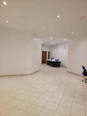 Luxury and Spacious 3 Bedroom Flat, Victoria Island (vi), Lagos, Flat / Apartment for Rent