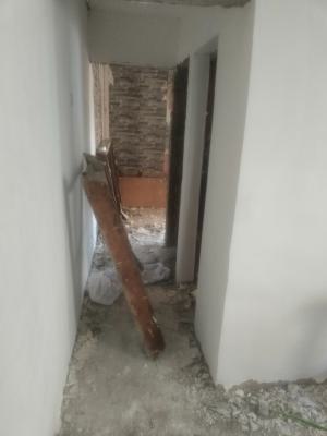 Newly Renovated Mini Flat with 2 Toilets, Clean Water, Contact Light, Ketu, Accesible to 3 Major Bustops, Ketu, Lagos, Mini Flat (room and Parlour) for Rent