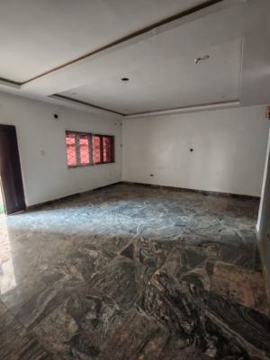 Clean and Ready to Move in 3 Bedroom Apartment, Mabushi, Abuja, Flat / Apartment for Rent