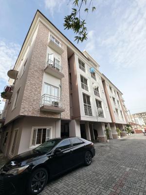 Beautifully Finished 3 Bedroom Apartment, Lekki Phase 1, Lekki, Lagos, Flat / Apartment for Sale