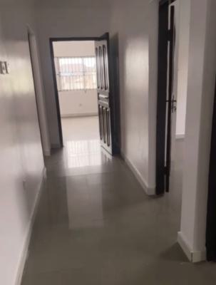 Nice 2 Bedroom Flat, Gra Phase 2, Magodo, Lagos, Flat / Apartment for Rent