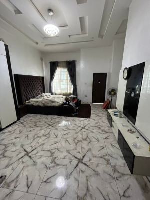 Beautiful Luxurious Masters Bedroom Share Apartment at Chevron Lekki, Chevron Alternative Lekki Phase 2, Lekki, Lagos, Self Contain (single Rooms) for Rent
