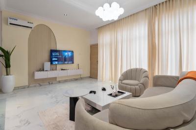 Luxury One Bedroom with Swimming Pool and Gym., Old Ikoyi, Ikoyi, Lagos, Flat / Apartment Short Let