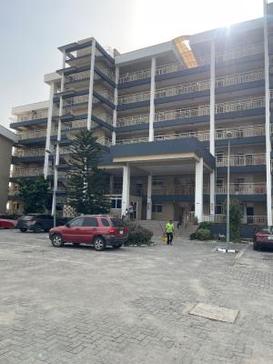 Waterfront Spacious 3 Bedroom Apartment, Off Admiralty Way, Lekki Phase 1, Lekki Phase 1, Lekki, Lagos, Flat / Apartment for Rent