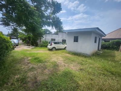 a Strategically  Located  Land  on a High Street, Lekki Expressway, Lekki, Lagos, Commercial Land for Sale