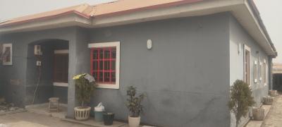 Well Maintained 2 Bedroom Semi Detached Bungalow with Private Compound, Trademore, Lugbe District, Abuja, Semi-detached Bungalow for Rent