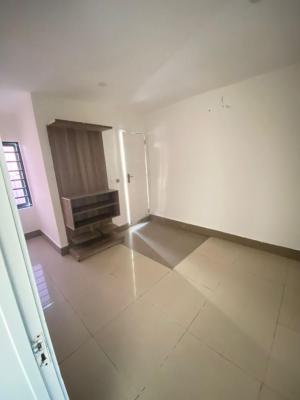 Room and Parlor, Lekki Phase 1, Lekki, Lagos, Mini Flat (room and Parlour) for Rent