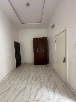 Lovely Room Upstairs, Gra, Ikota, Lekki, Lagos, Flat / Apartment for Rent