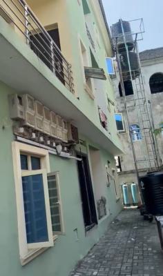 Very Spacious Miniflat Upstairs in a Secured Estate, Ikota, Lekki, Lagos, Mini Flat (room and Parlour) for Rent