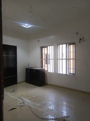 Selfcon Available with Open Plan Kitchen, Chevron, Lekki Expressway, Lekki, Lagos, Self Contain (single Rooms) for Rent