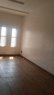 Spacious Selfcon Available with Open Kitchen and Jacuzzi, Chevron, Lekki Expressway, Lekki, Lagos, Self Contain (single Rooms) for Rent