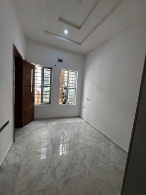 Self Contain, Chevy View Estate, Lekki Expressway, Lekki, Lagos, Self Contain (single Rooms) for Rent