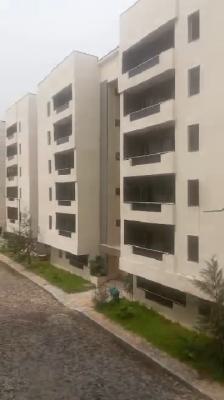 3-bedroom Fully Serviced Flat  on The 2nd Floor, Greater Lagos Estate, Surulere, Lagos, Flat / Apartment for Rent