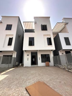 Amazing 5 Bedroom Terrace, Guzape Main, Guzape District, Abuja, Terraced Duplex for Sale